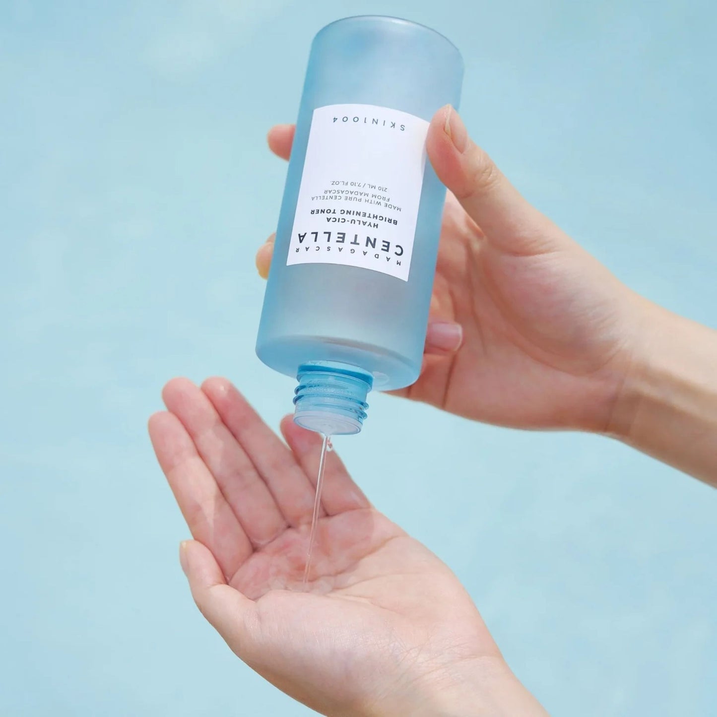 Skin1004 HYALU-CICA BRIGHTENING TONER 210ml