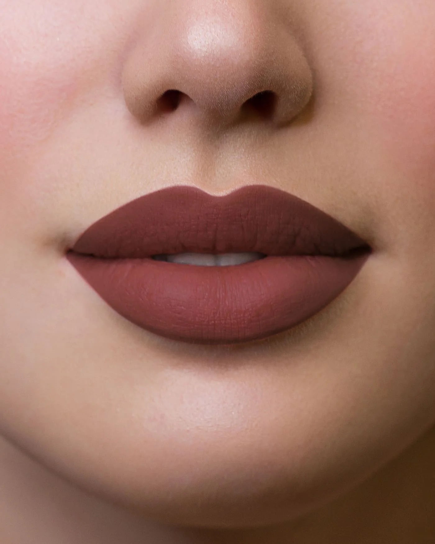 ASTRA HYPNOTIZE LIQUID LIPSTICK