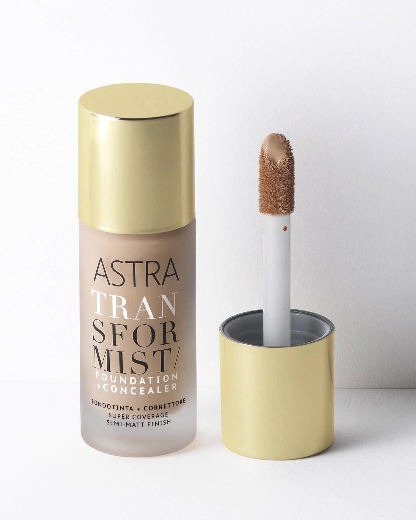 ASTRA TRANSFORMIST FOUNDATION + CONCEALER