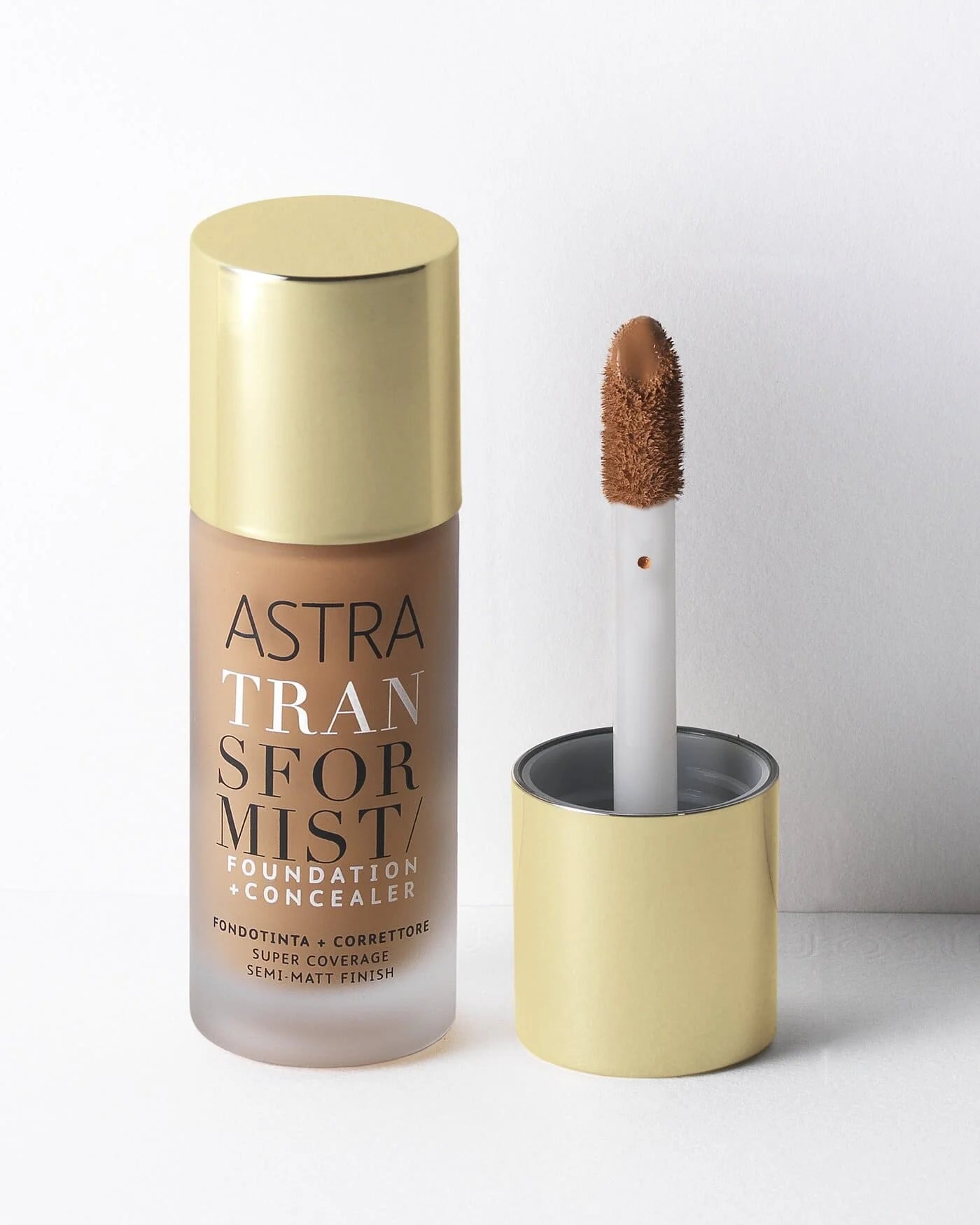 ASTRA TRANSFORMIST FOUNDATION + CONCEALER