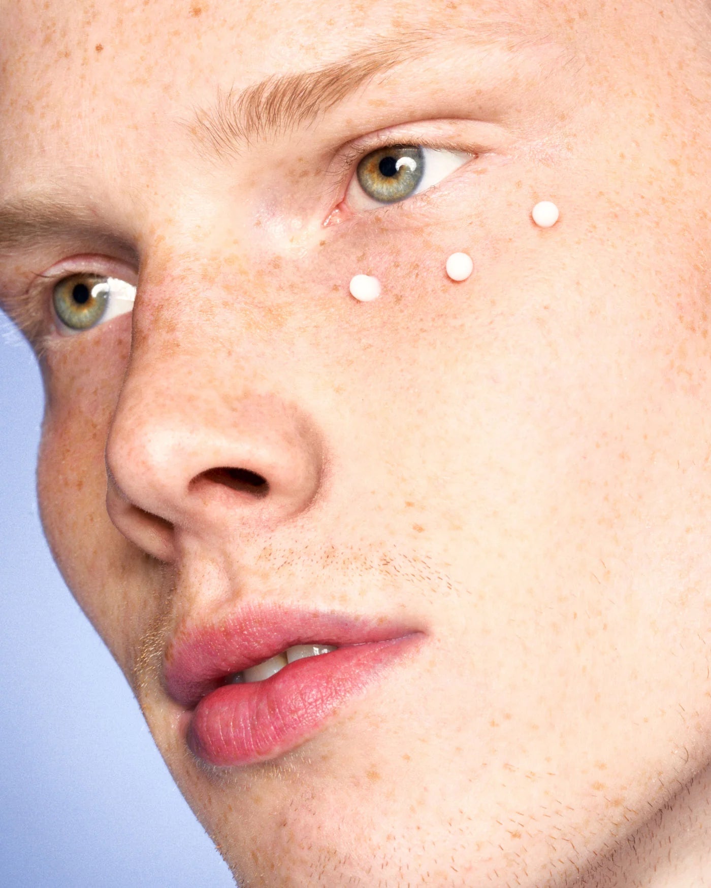 Astra skin eye cream
