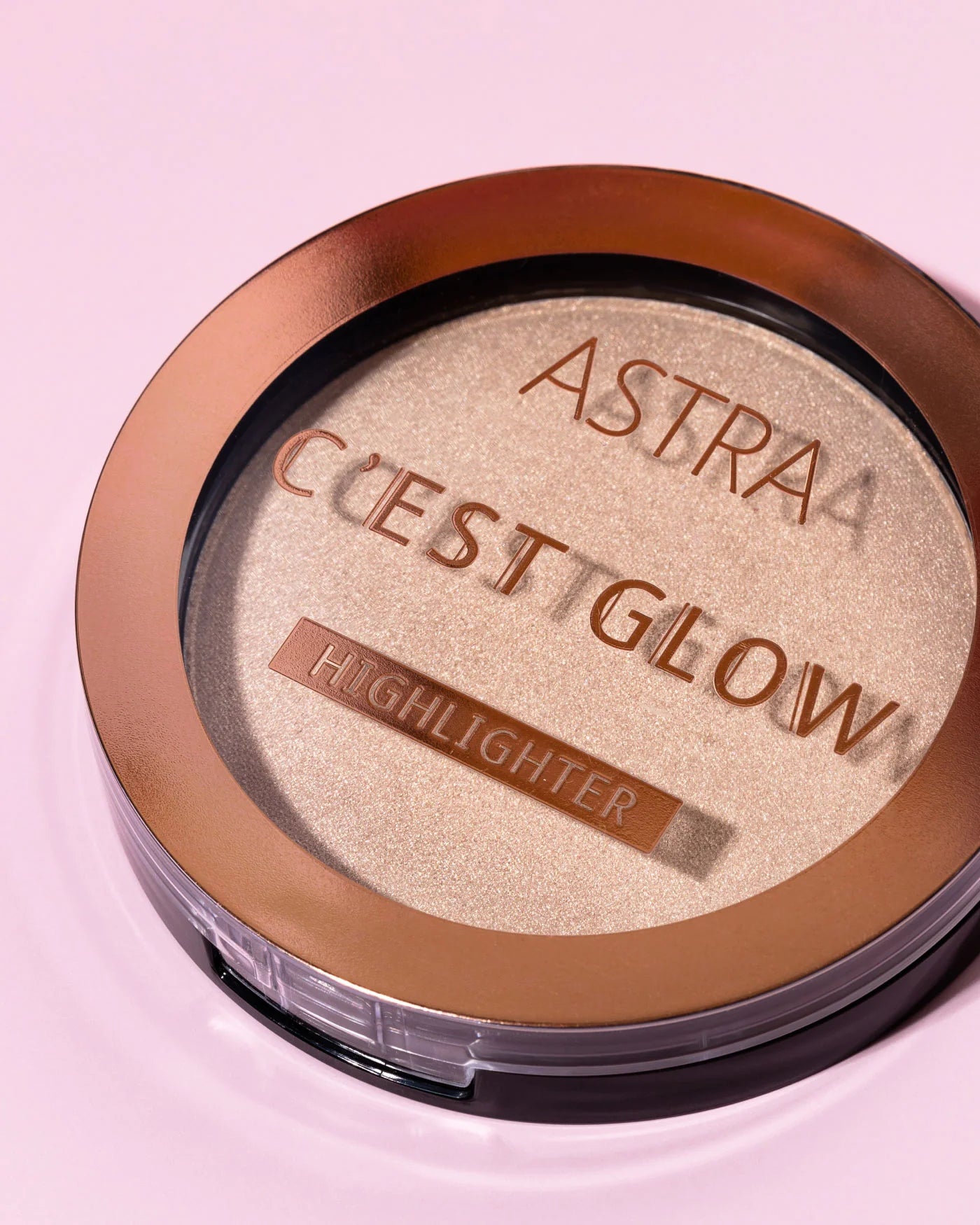 ASTRA C’EST GLOW HIGHLIGHTER