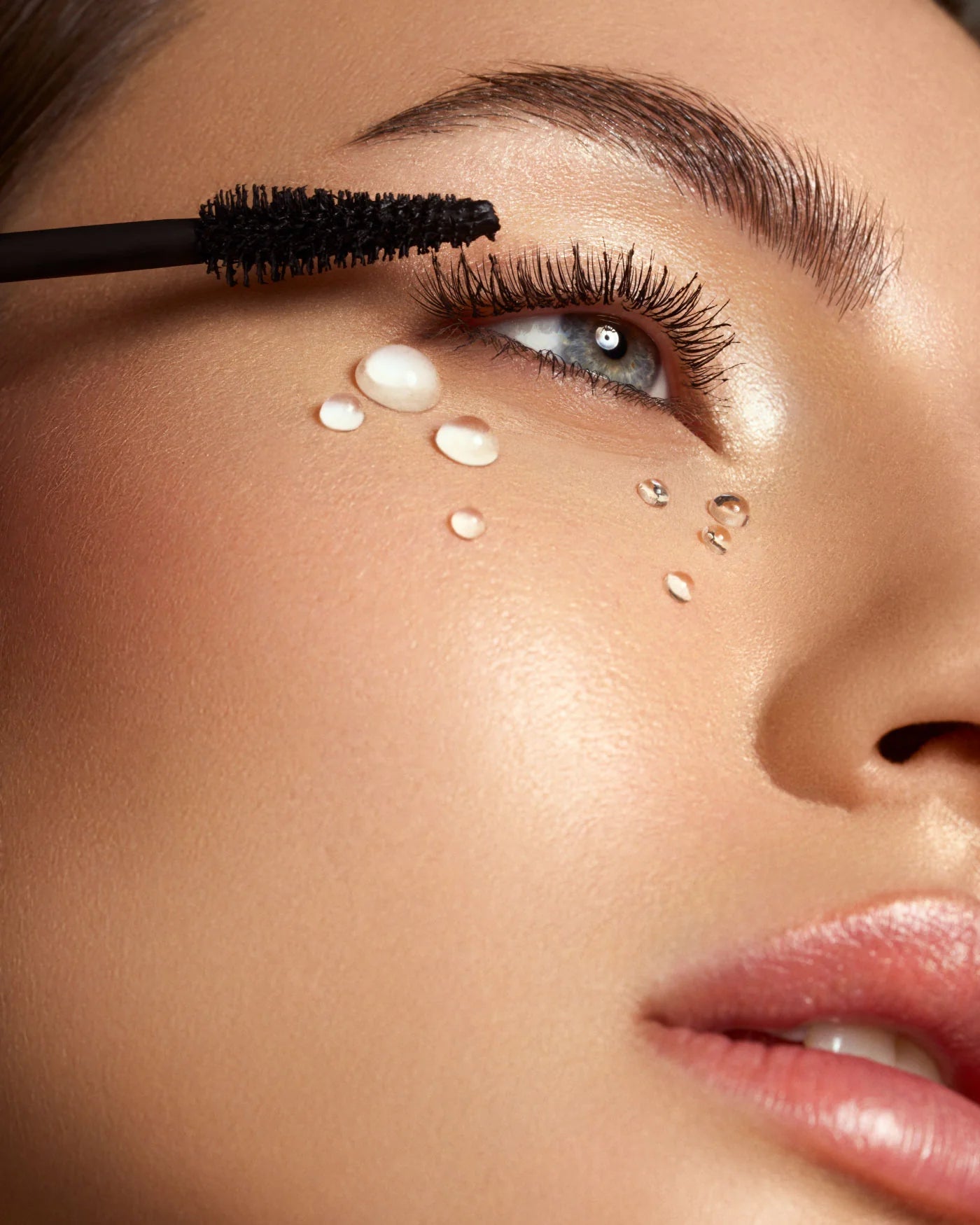 ASTRA SUBLIMINAL X VOLUME MASCARA WATERPROOF