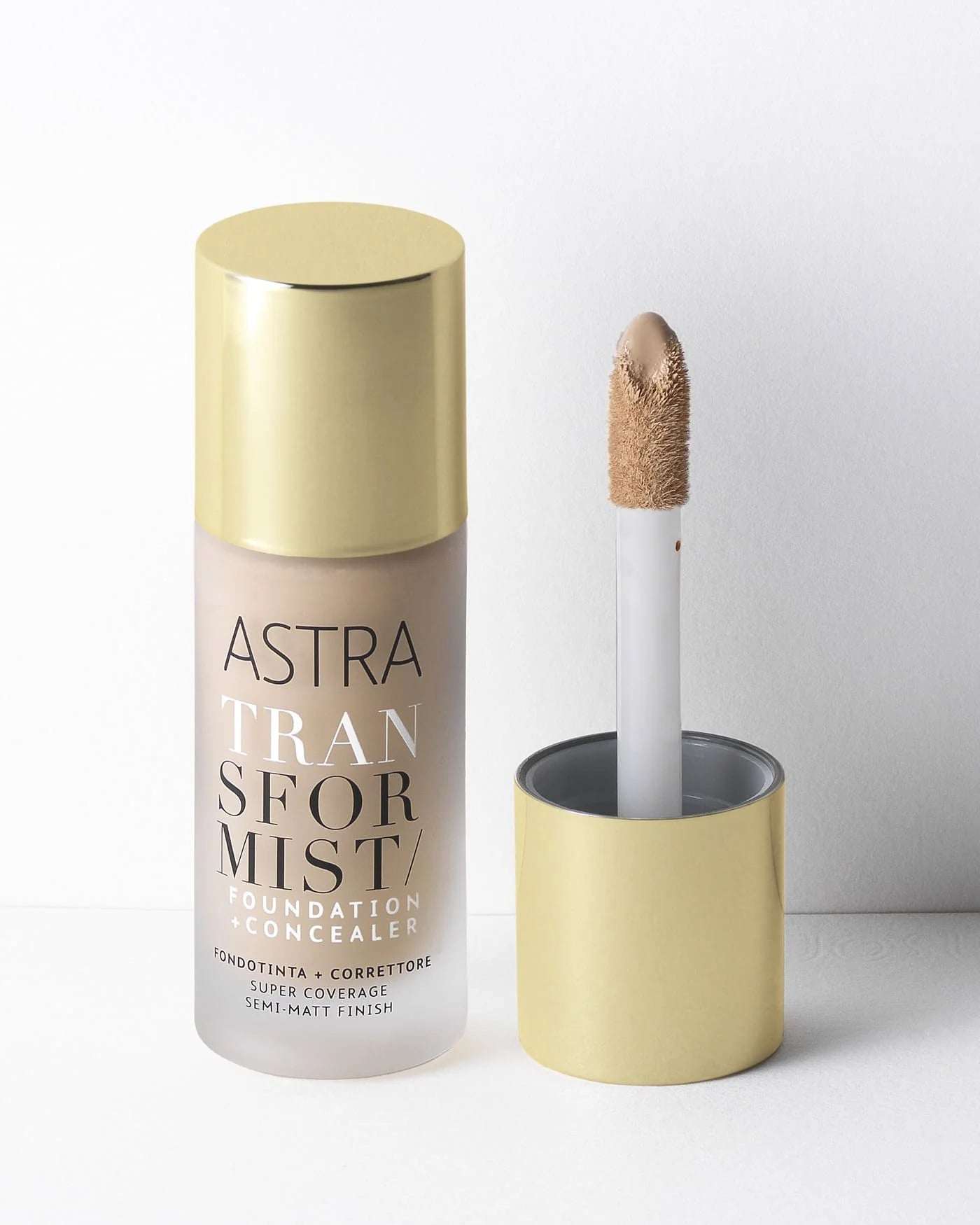 ASTRA TRANSFORMIST FOUNDATION + CONCEALER