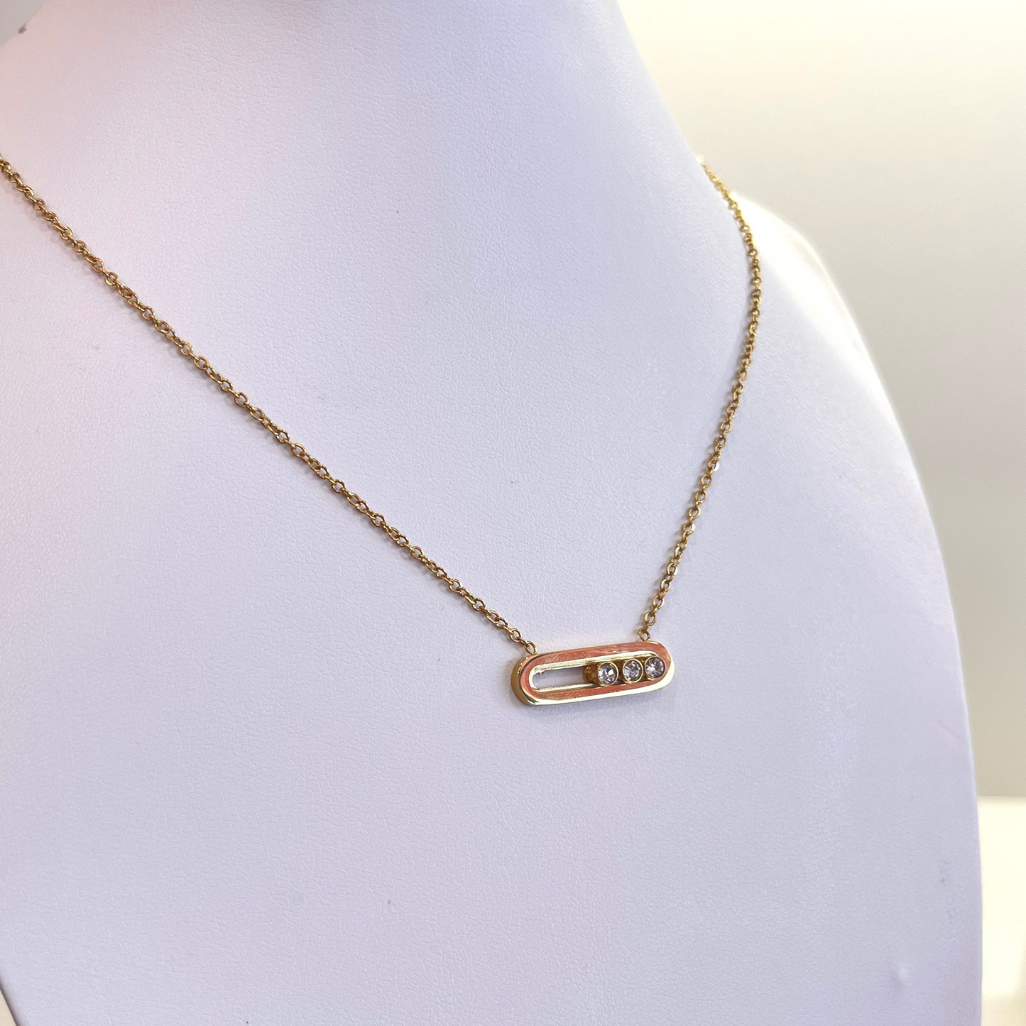 3 Chrystals Necklace