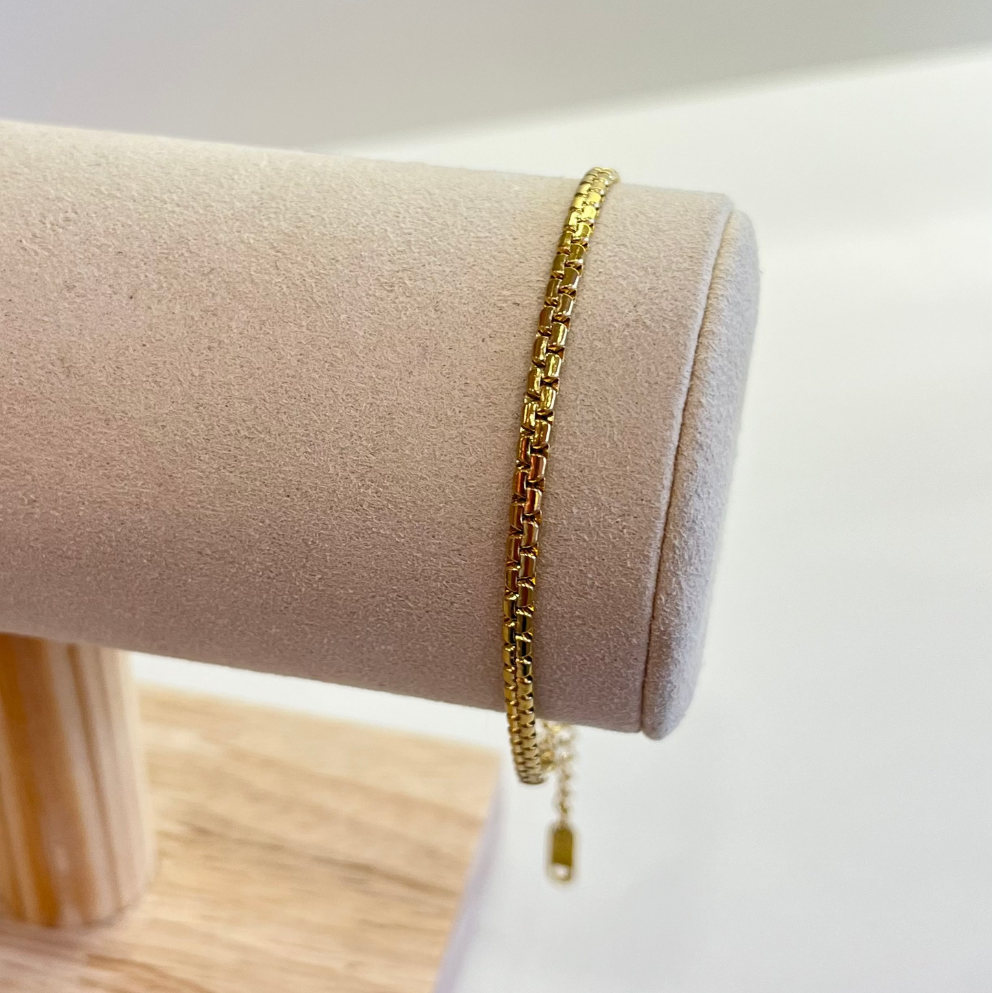 Thin Chain Bracelet