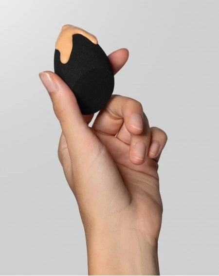 ASTRA MAKE-UP BLENDER