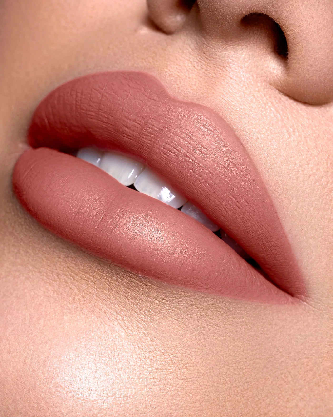 ASTRA CLOUD THERAPY LIP MOUSSE