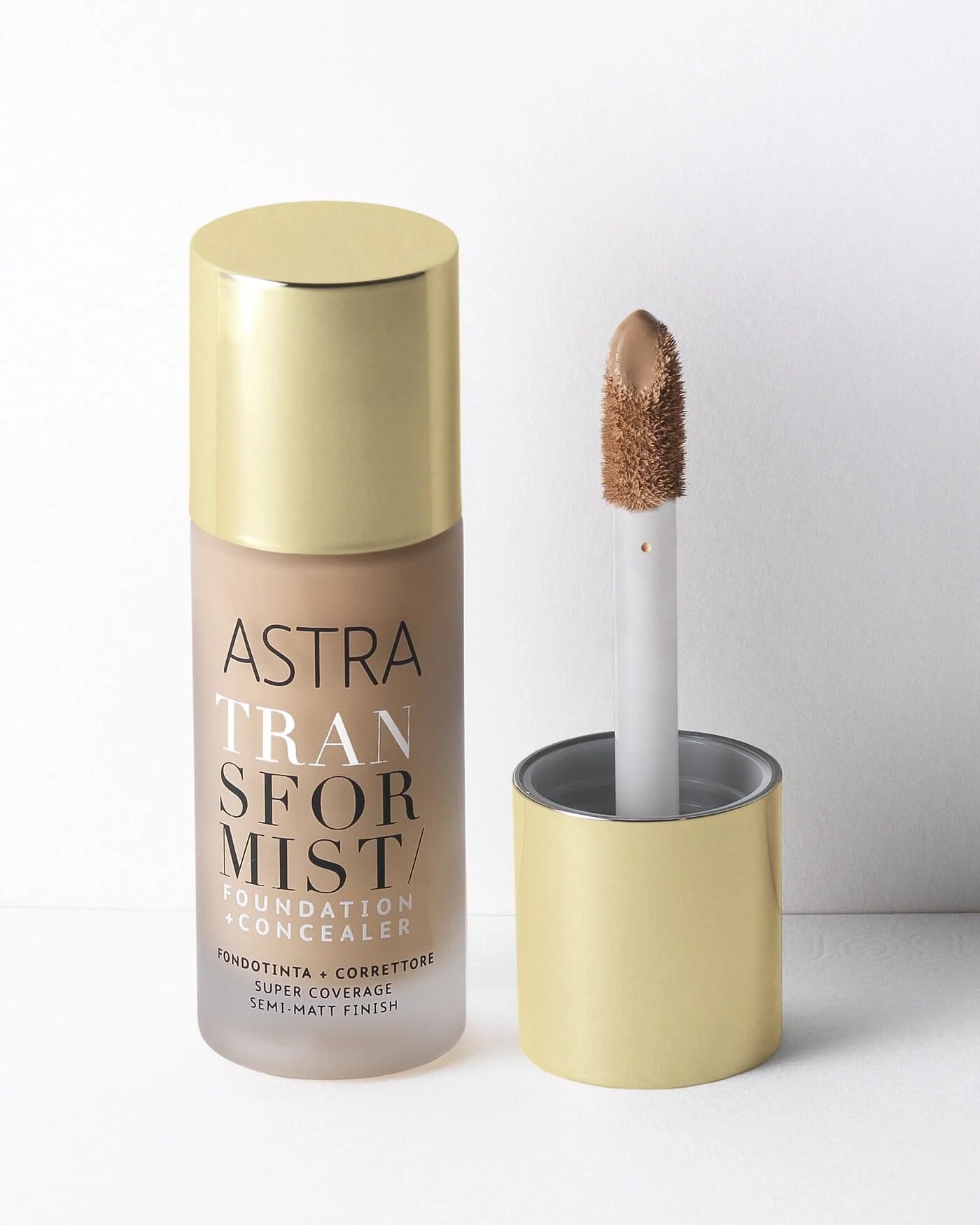ASTRA TRANSFORMIST FOUNDATION + CONCEALER