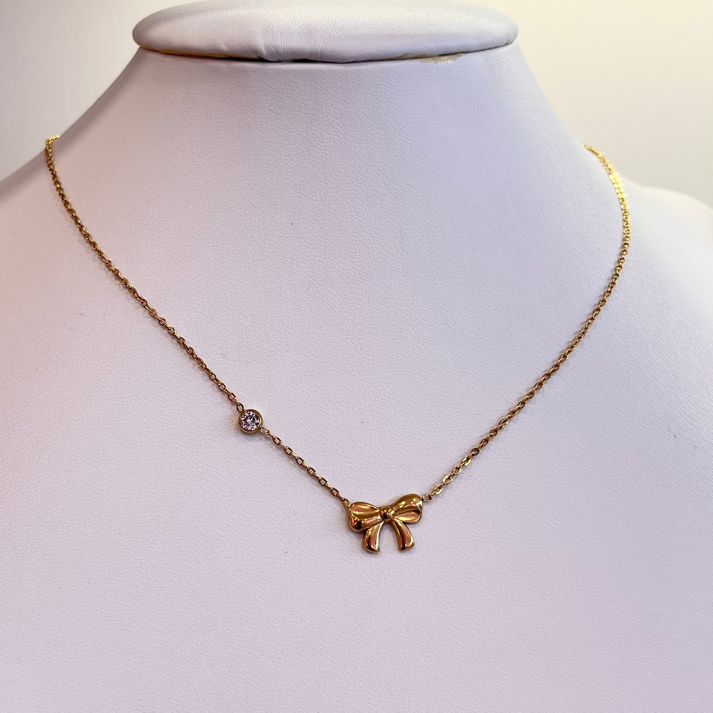 Κολιέ με φιόγκο