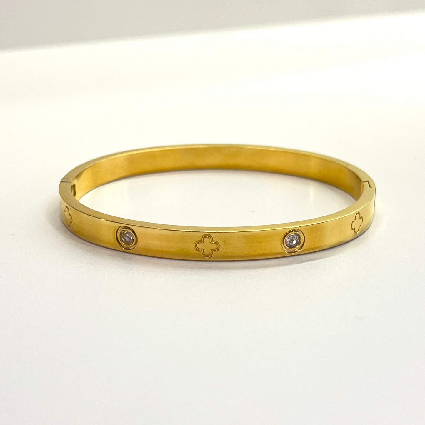 Gold Flower Bangle