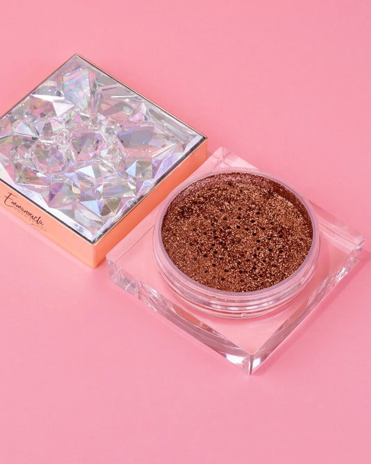 Main image: Emmanouela Cosmetics Bronze Affair Loose Highlighter Cyprus
