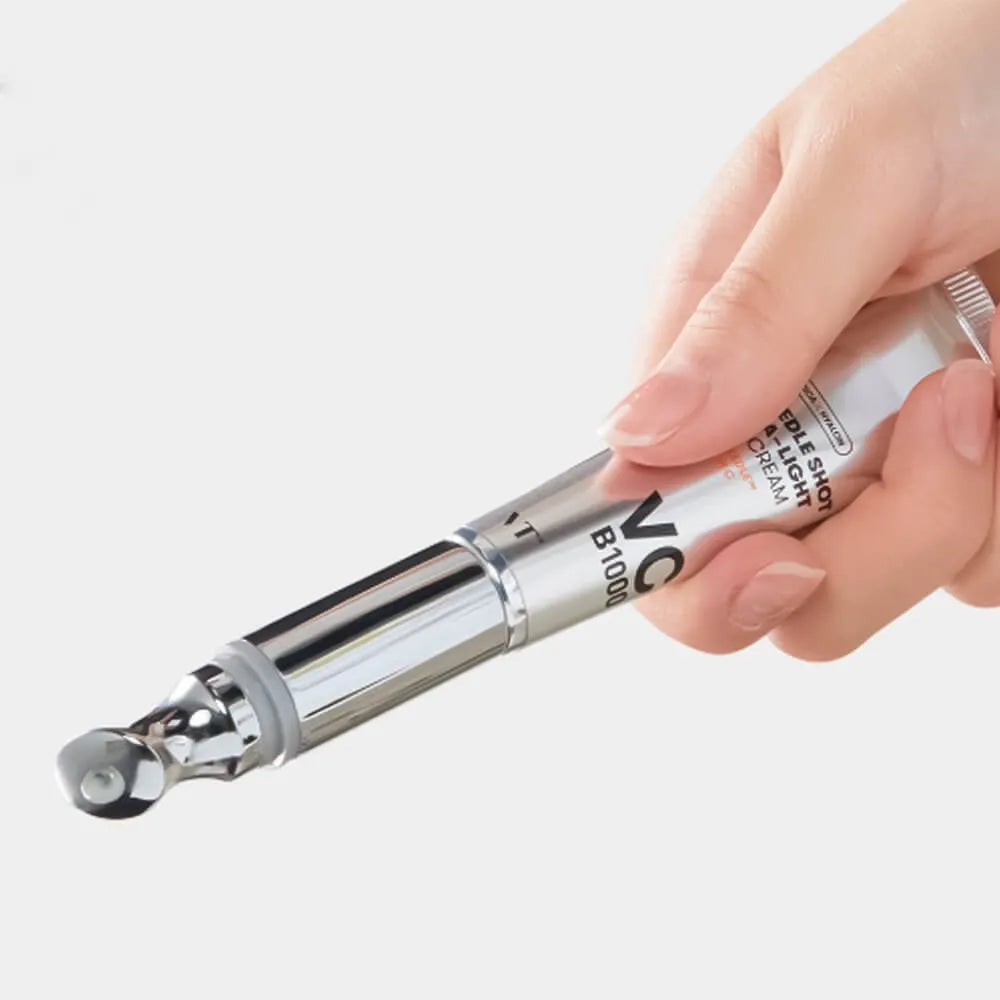 VT Reedle Shot Vita-Light Eye Cream