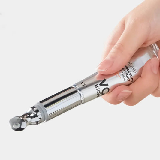 VT Reedle Shot Vita-Light Eye Cream