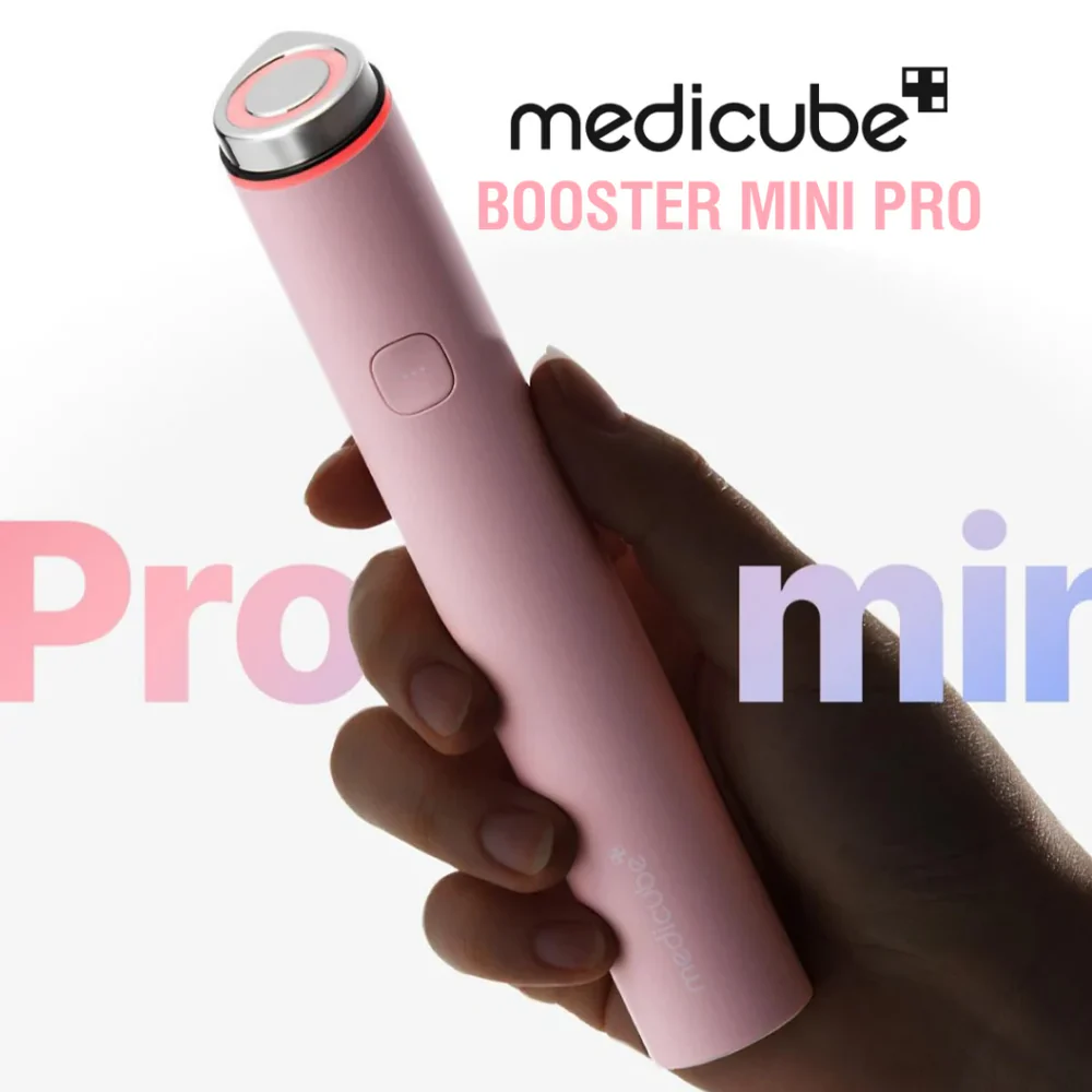 Medicube AGE-R Booster Pro Mini device